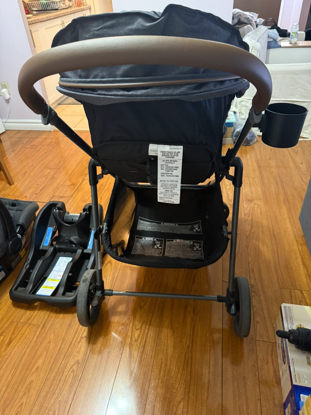 Graco SnugRide 35 Lite Infant Car Seat and Base - photo 4