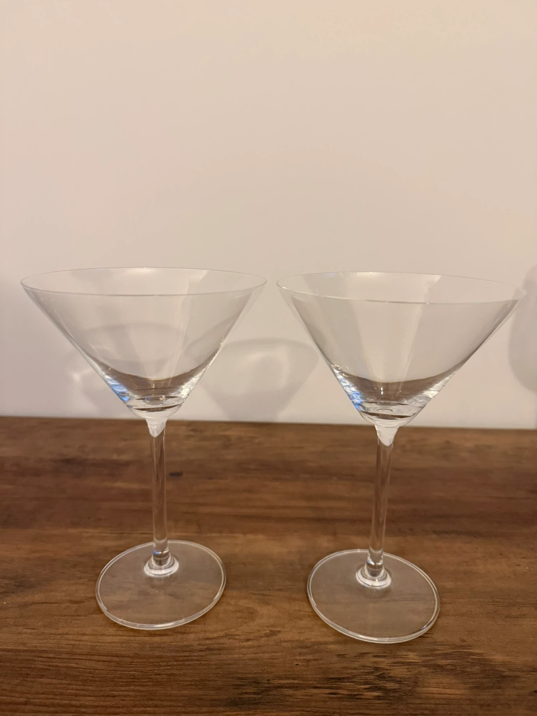 Set of 2 Clear Martini Glasses