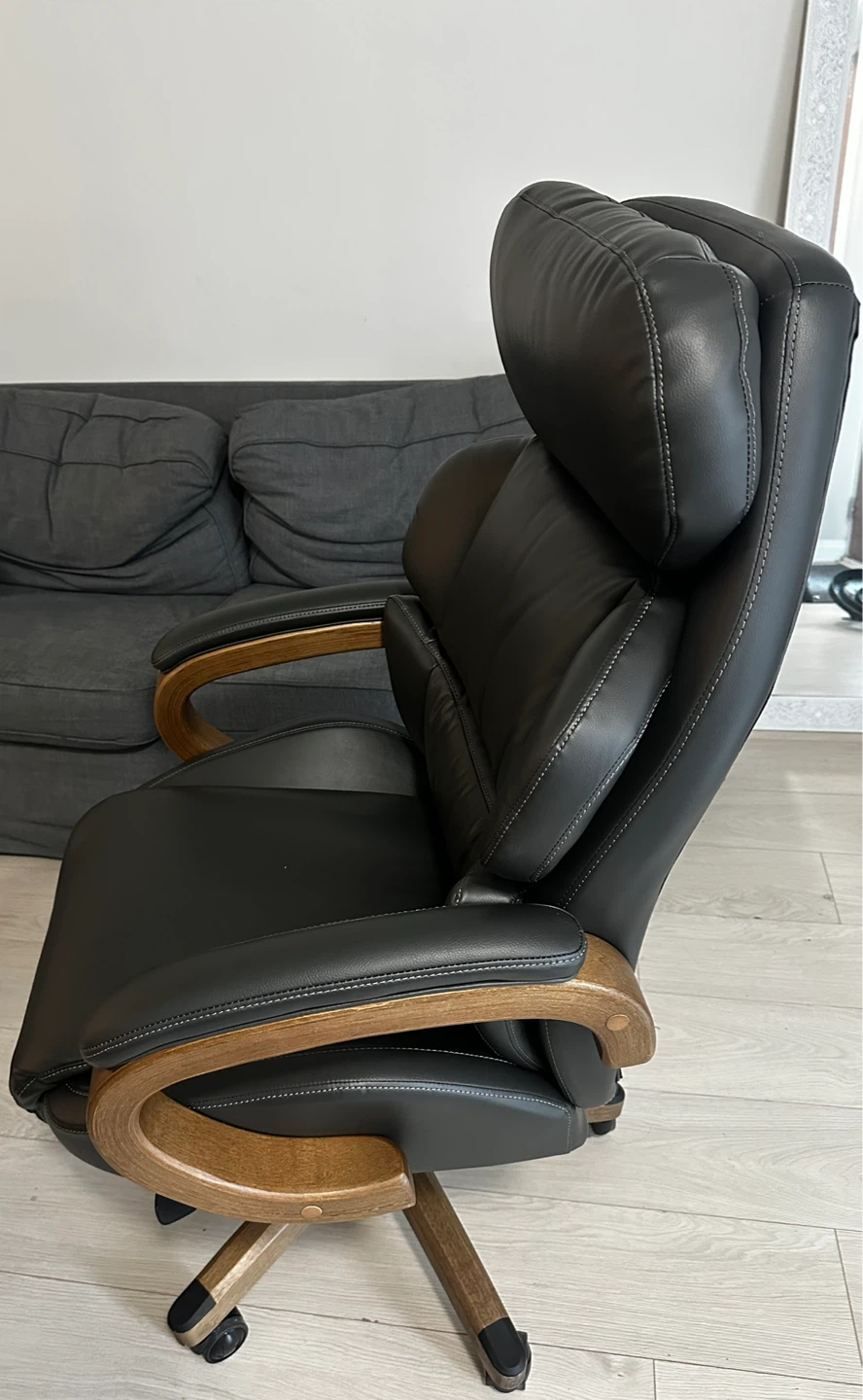 Black Executive Office Chair with Wood Accents - photo 5