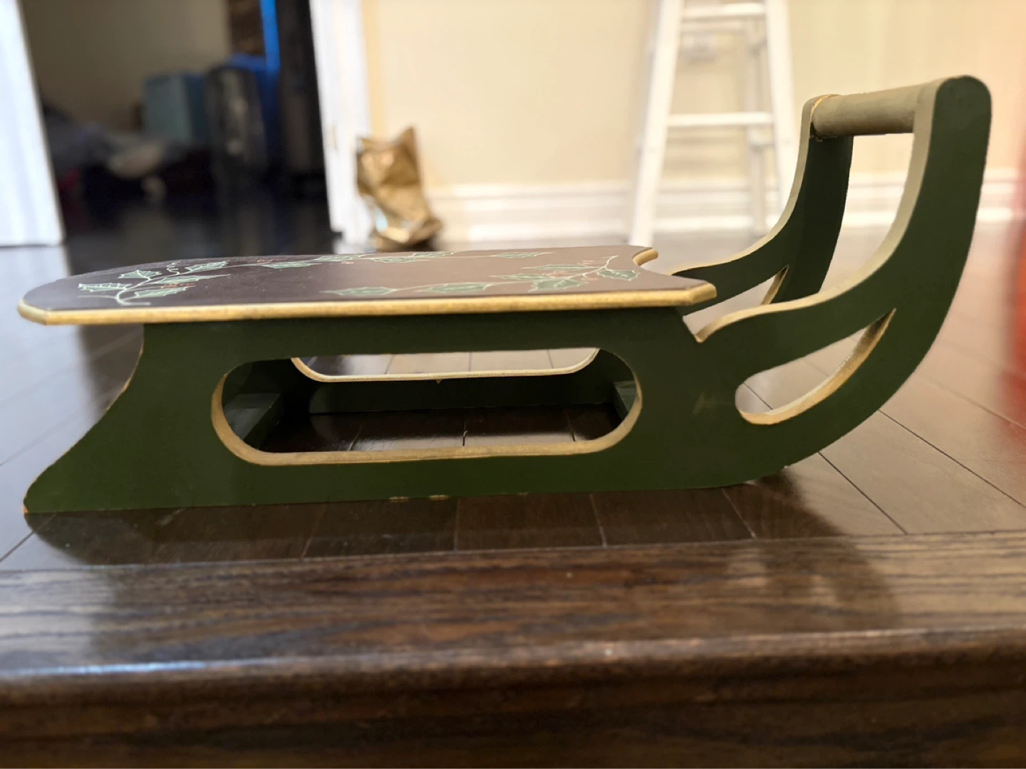 Decorative Wooden Sleigh with Holly Design - photo 2