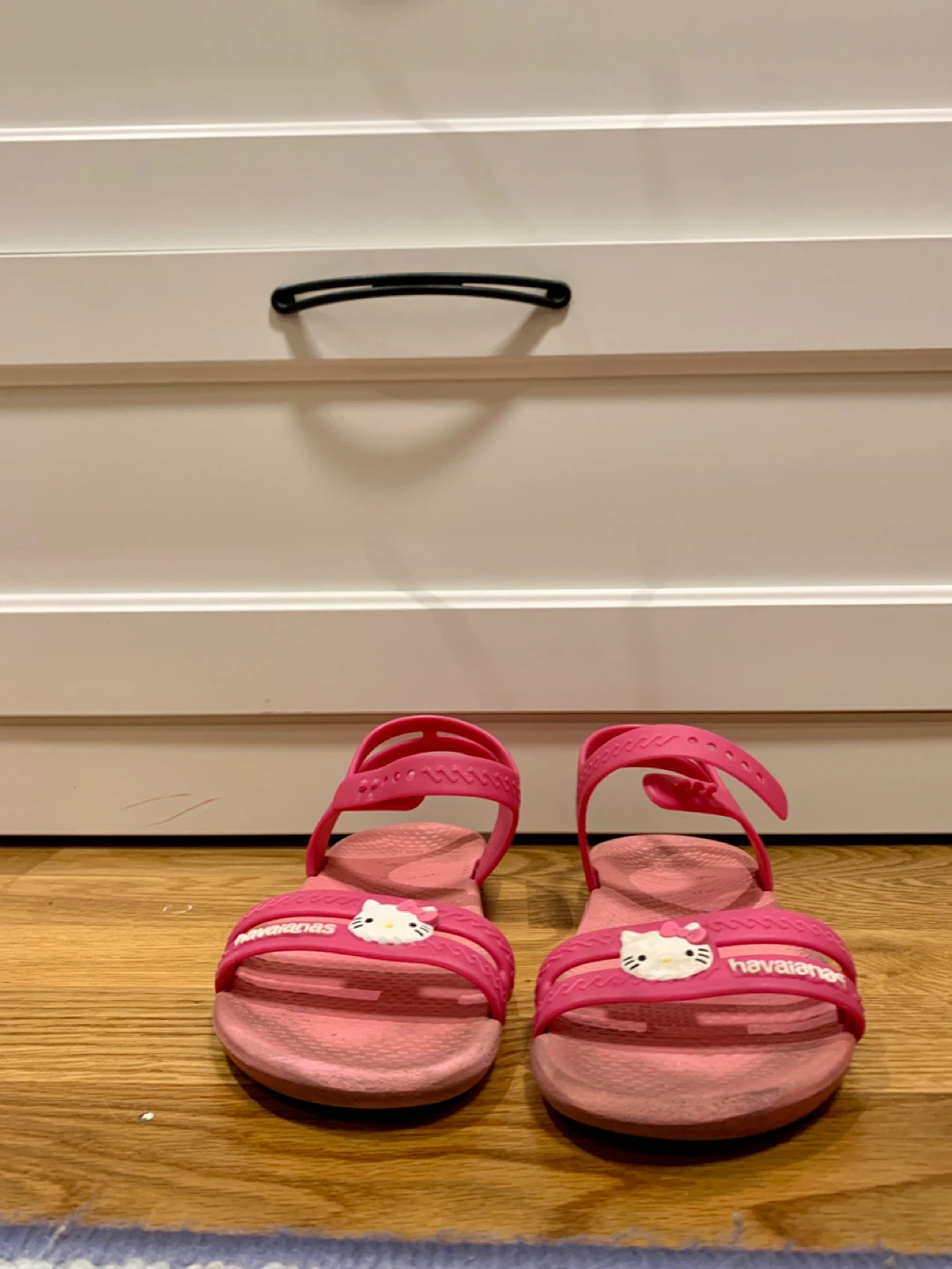 Pink Hello Kitty Havaianas Sandals - photo 3