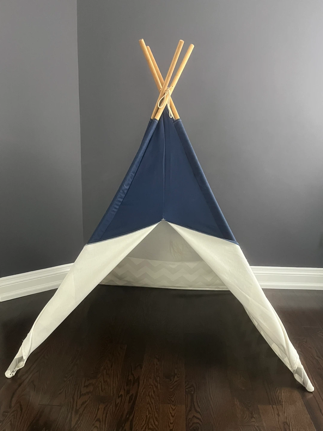 Navy and Grey Chevron Kids Play Tent - photo 3