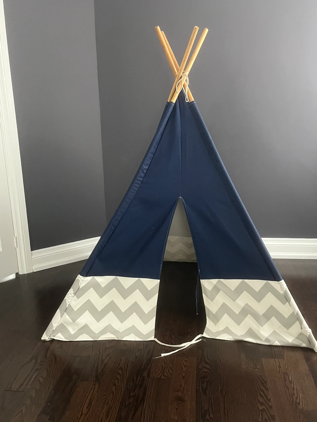 Navy and Grey Chevron Kids Play Tent - photo 2