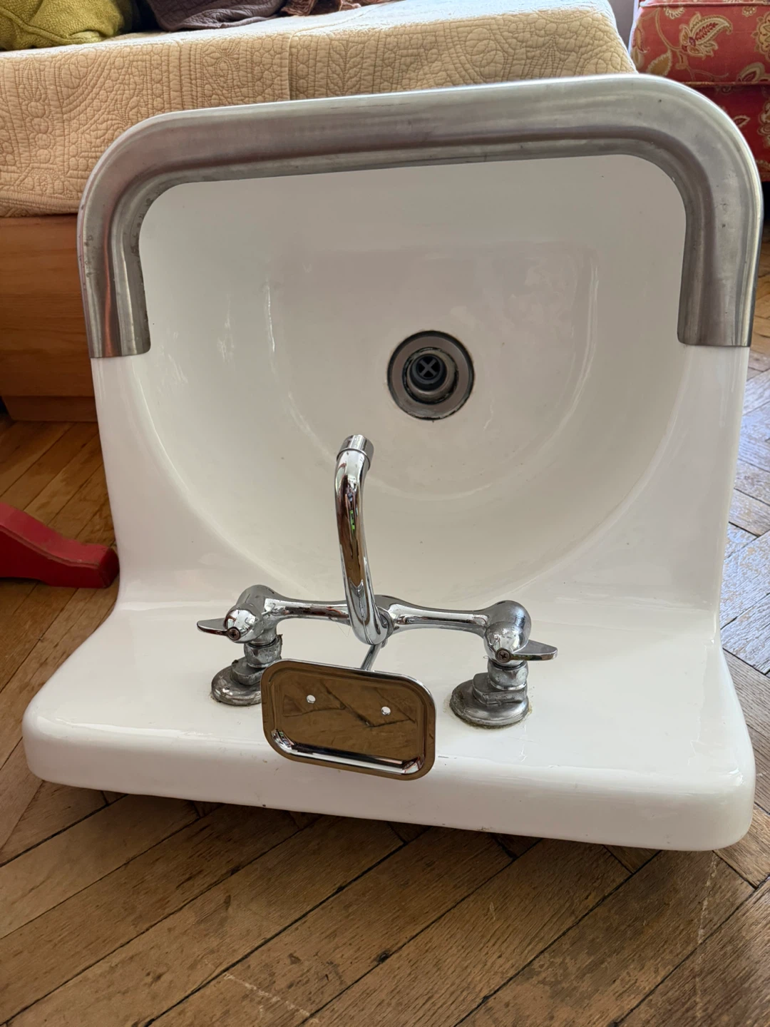 Kohler Vintage White Cast Iron Sink - photo 3