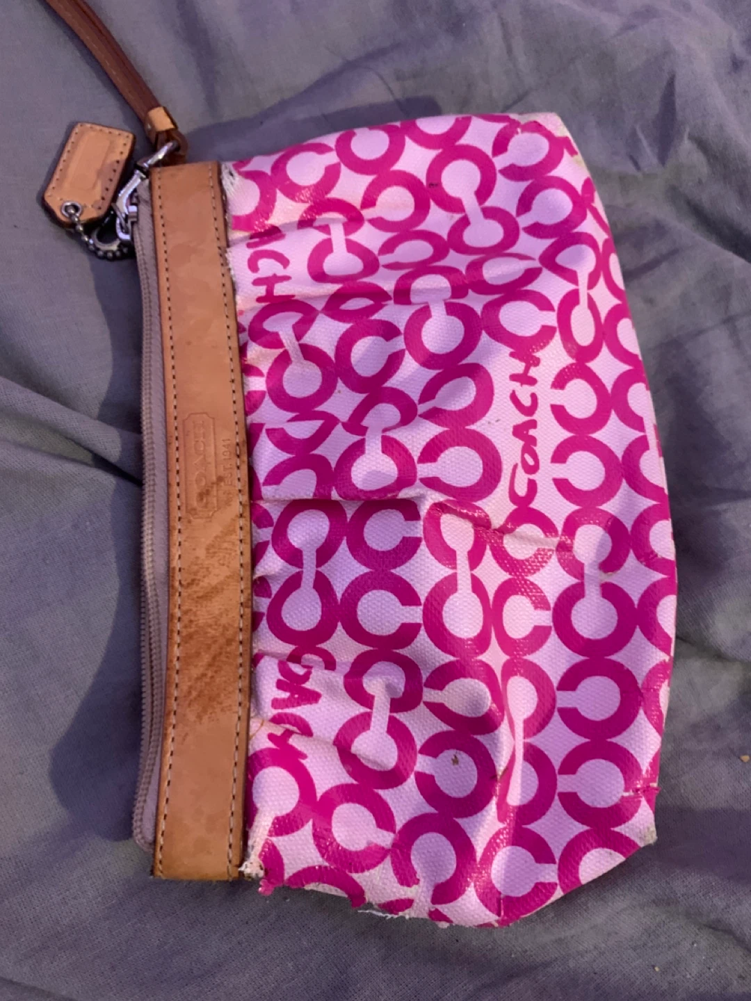 Coach Pink Signature C Wristlet Pouch - photo 2