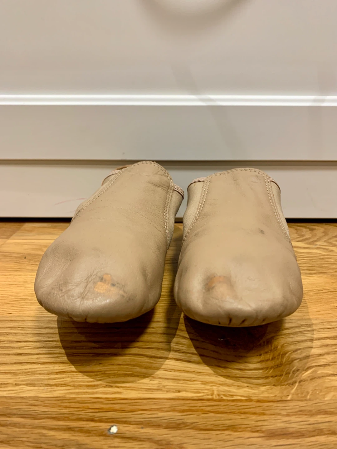 Capezio Tan Leather Jazz Shoes Size 5 1/2 M - photo 2