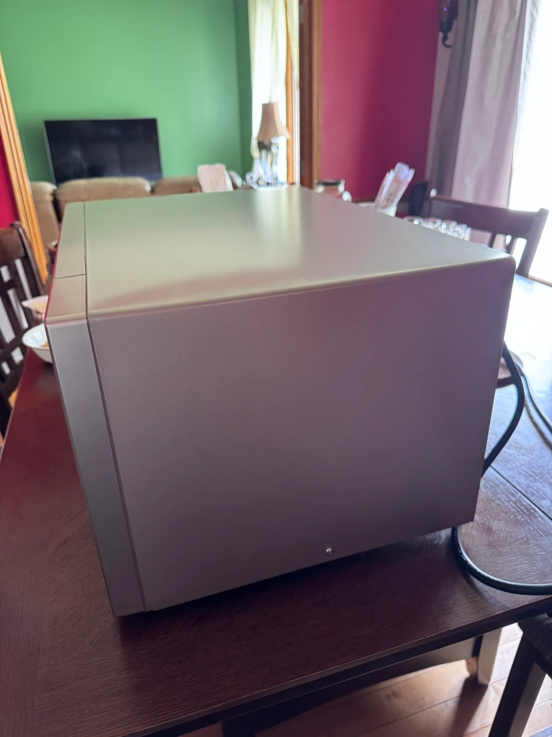 Danby 0.9 cu. ft. Microwave - Silver - photo 2