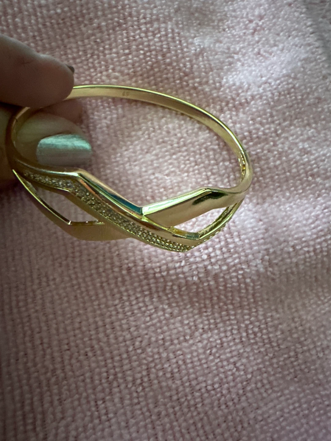 14 kGold laminated Geometric Bangle Bracelet with Crystals