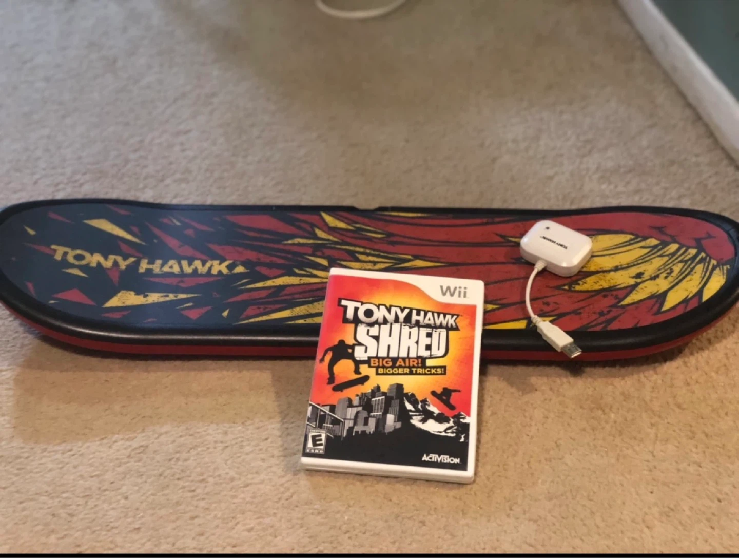 Tony Hawk Shred Skateboard Controller with Wii Game - photo 2