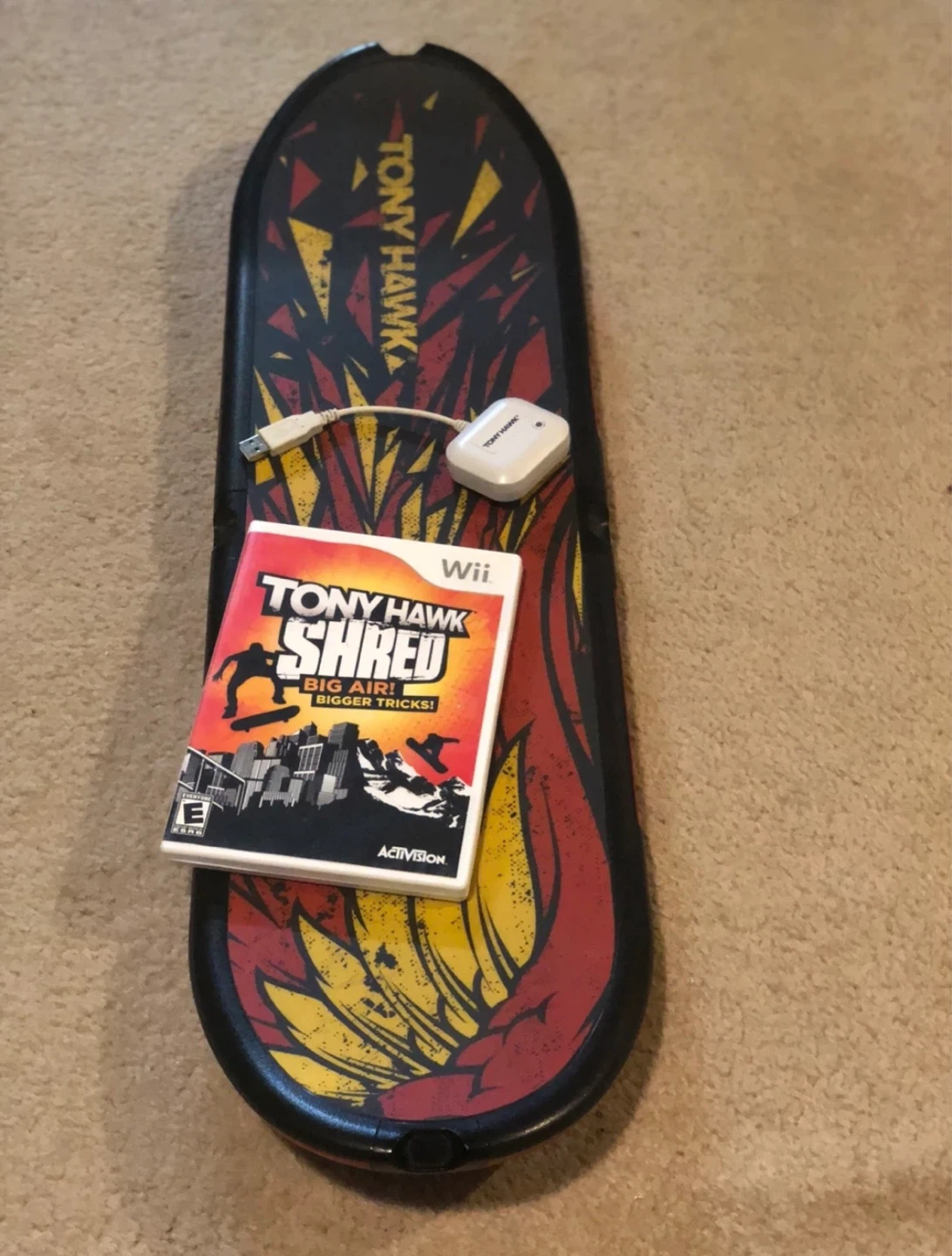 Tony Hawk Shred Skateboard Controller with Wii Game