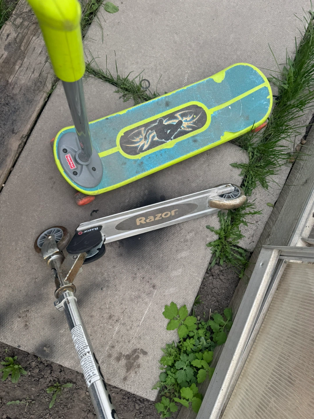 2 Kids Scooters. Free