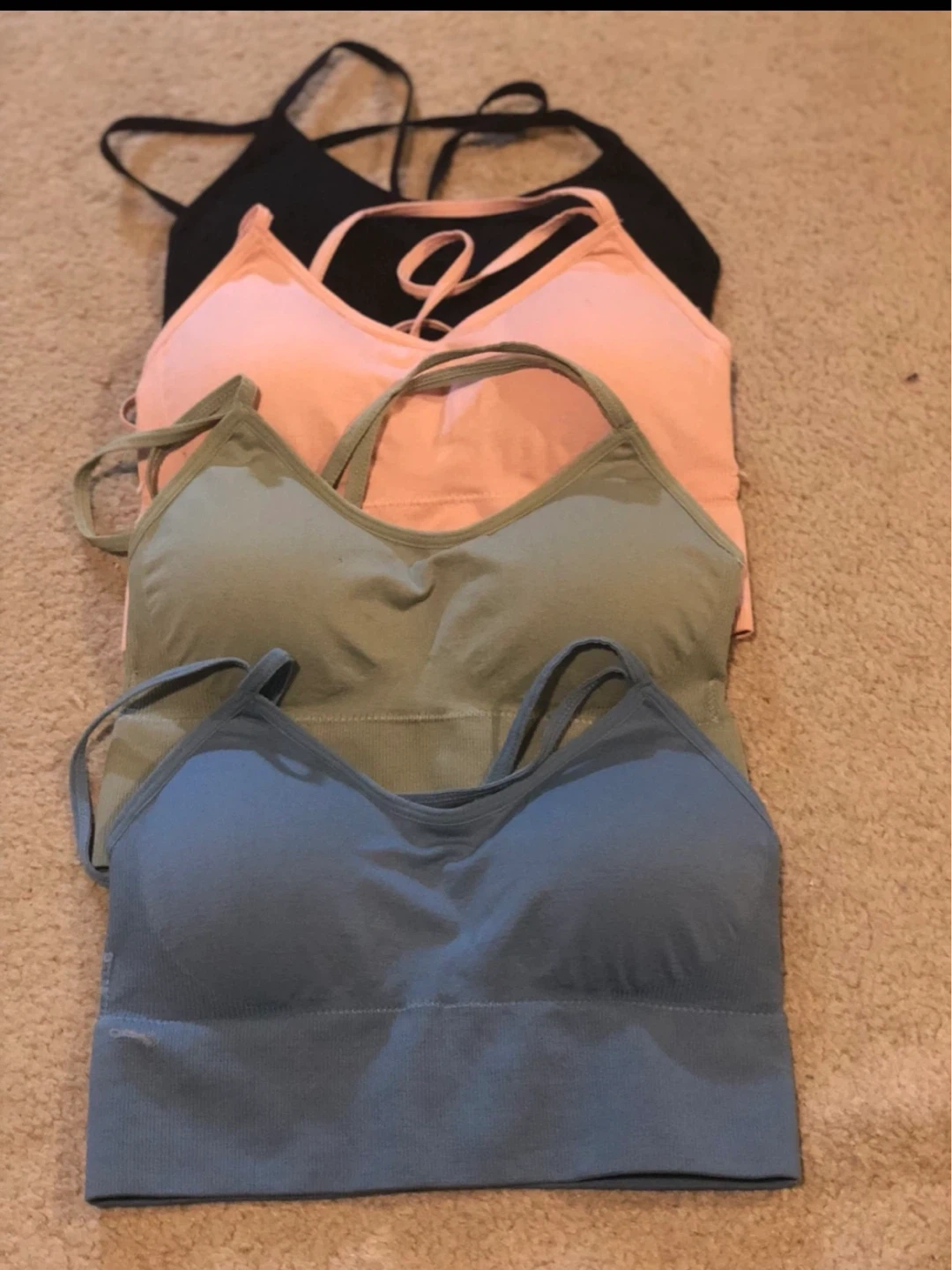 Set of 4 Seamless Sports Bras Size Small