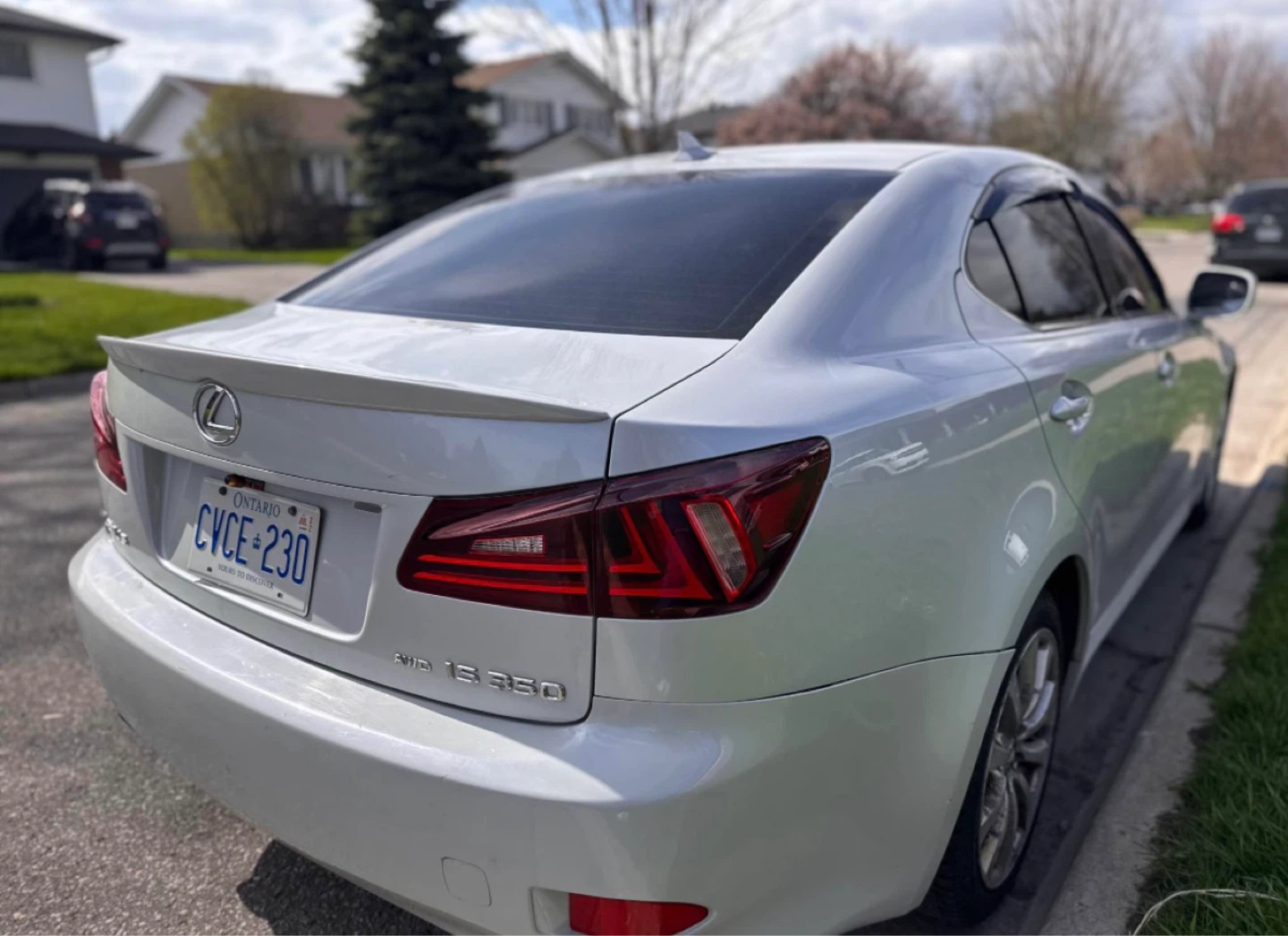 2007 Lexus IS 350 AWD Sedan - photo 3