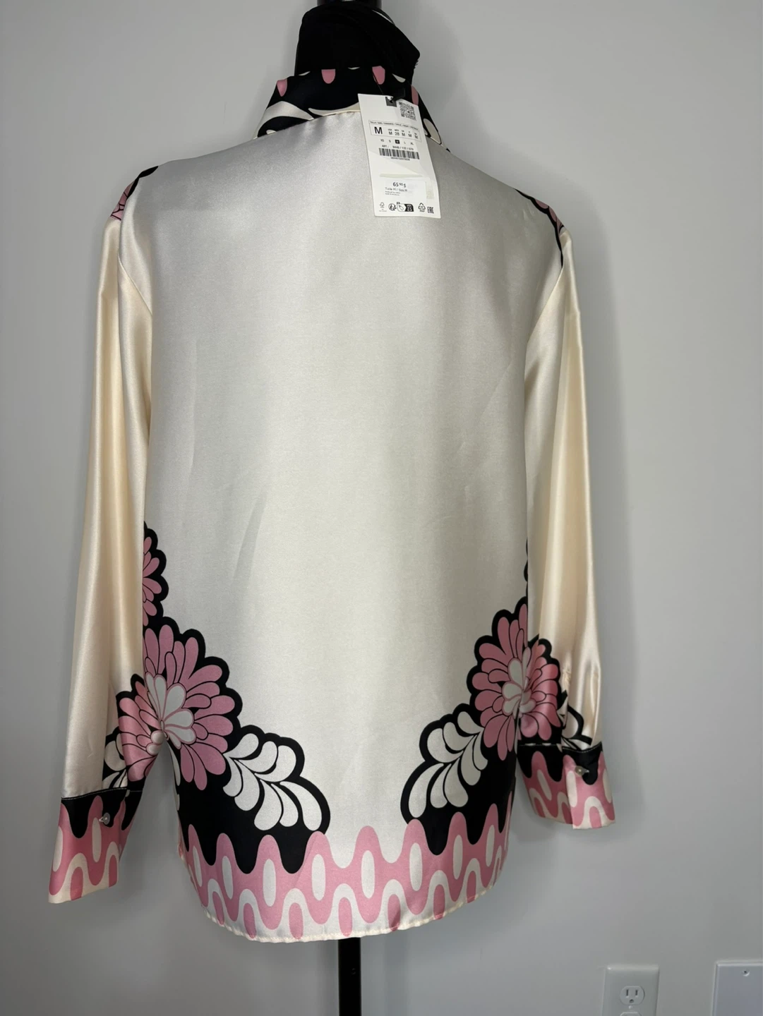 M - New with Tag! ZARA Print Button-Up Shirt - photo 4