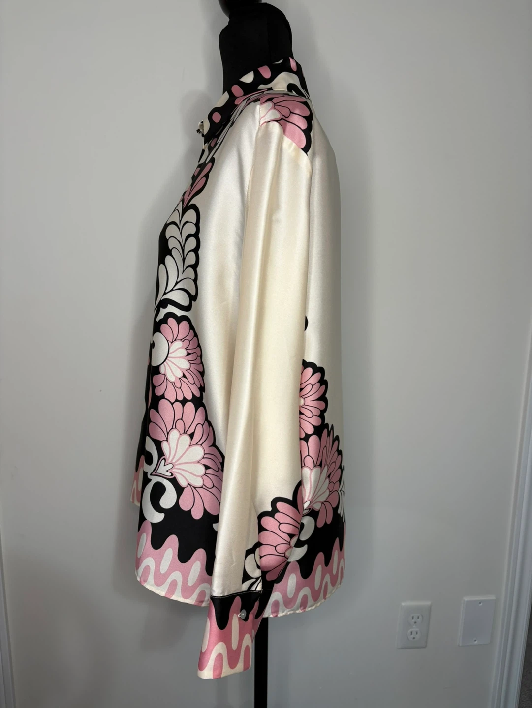 M - New with Tag! ZARA Print Button-Up Shirt - photo 3