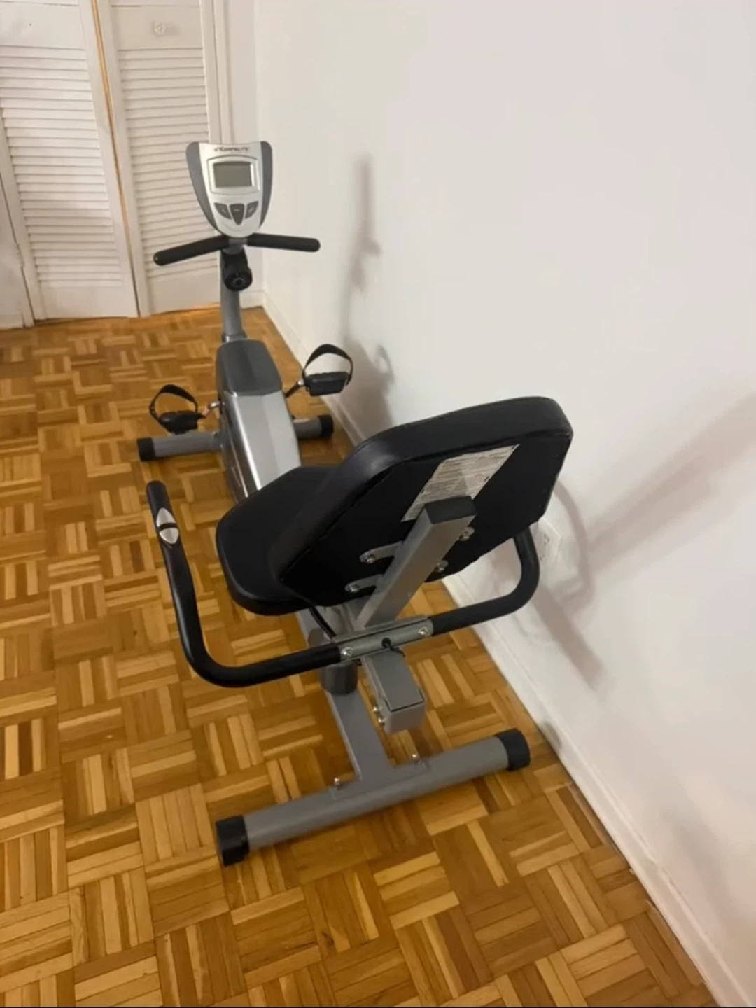 Inspire Fitness Recumbente Exercise Bike