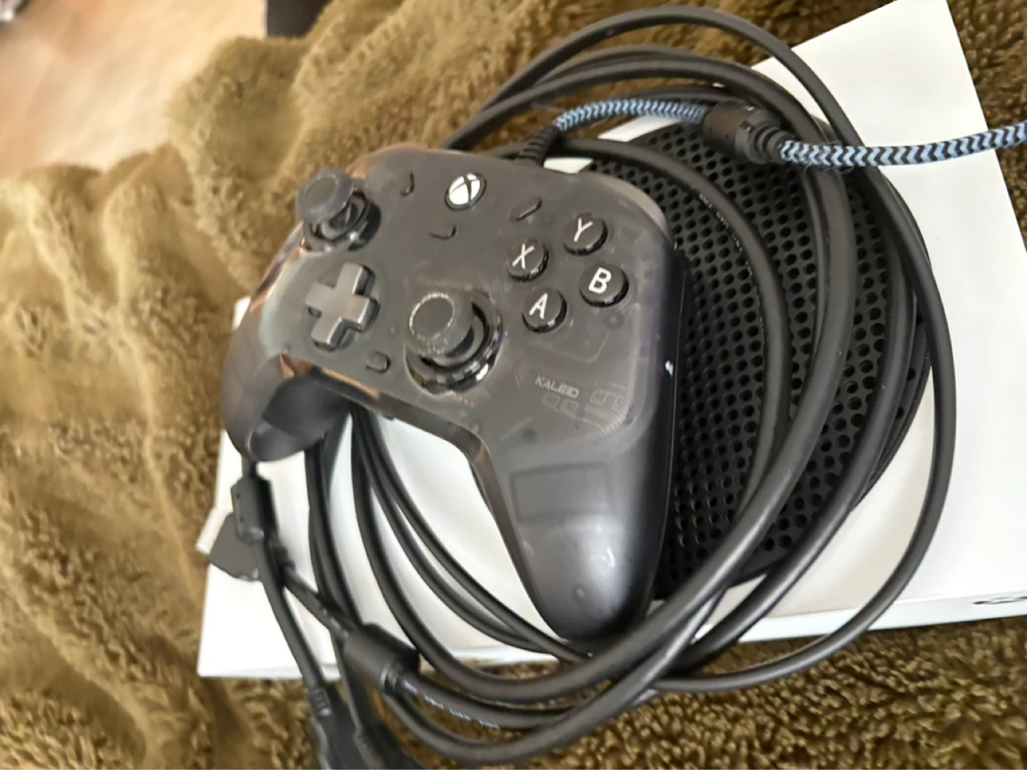 Xbox series s - photo 2
