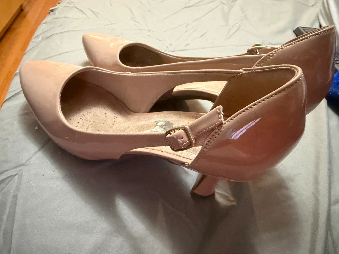 Clarks Women's Pink Patent Heels - photo 3