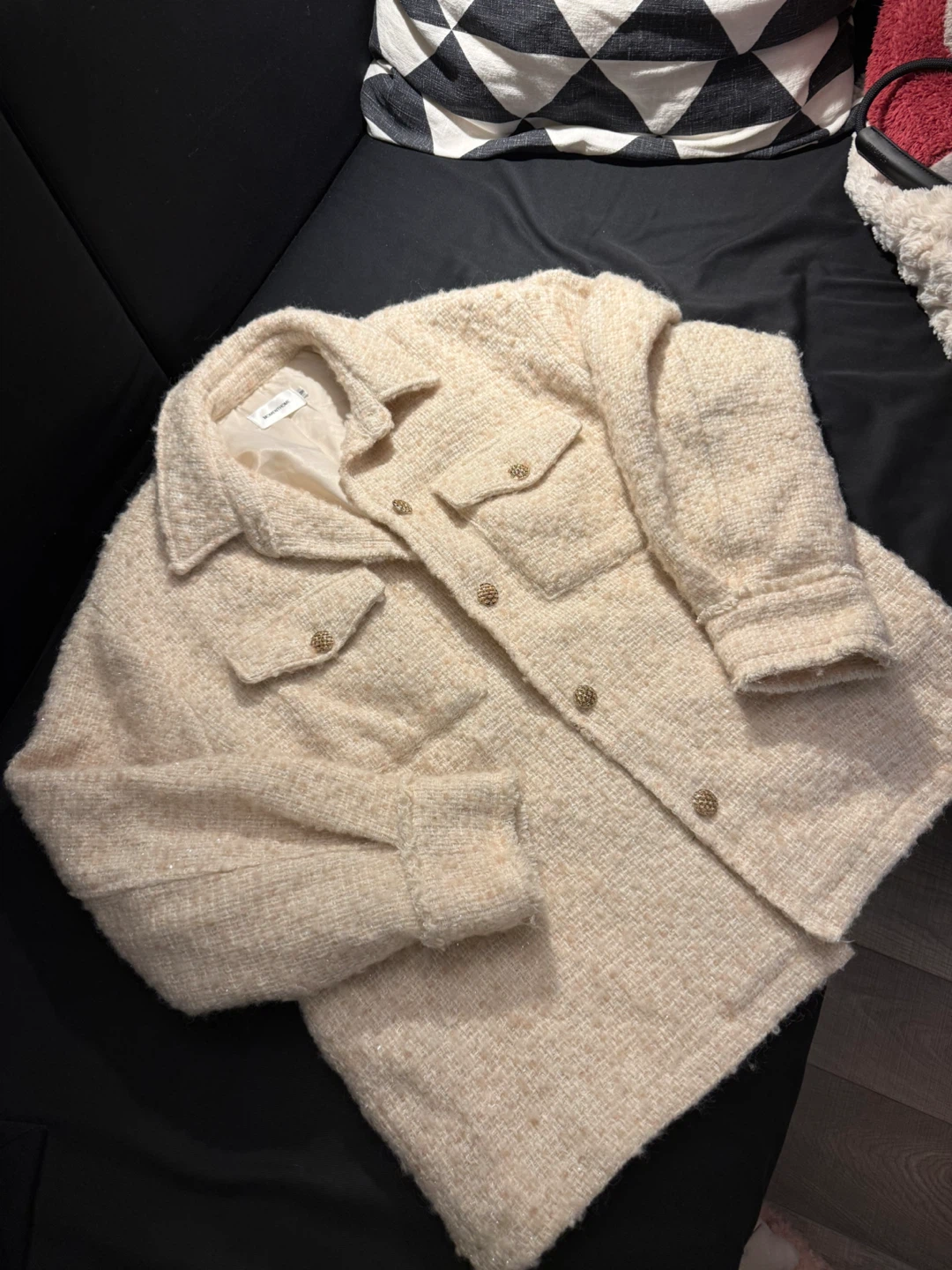Cream Tweed Chanel Style Spun Gold Button-Up Jacket - photo 3