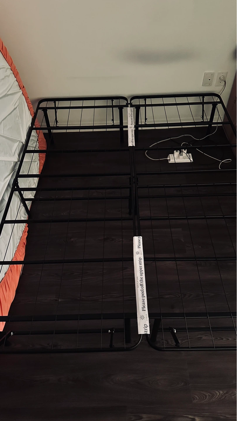 Queen Size Metal Bed Frame - photo 2