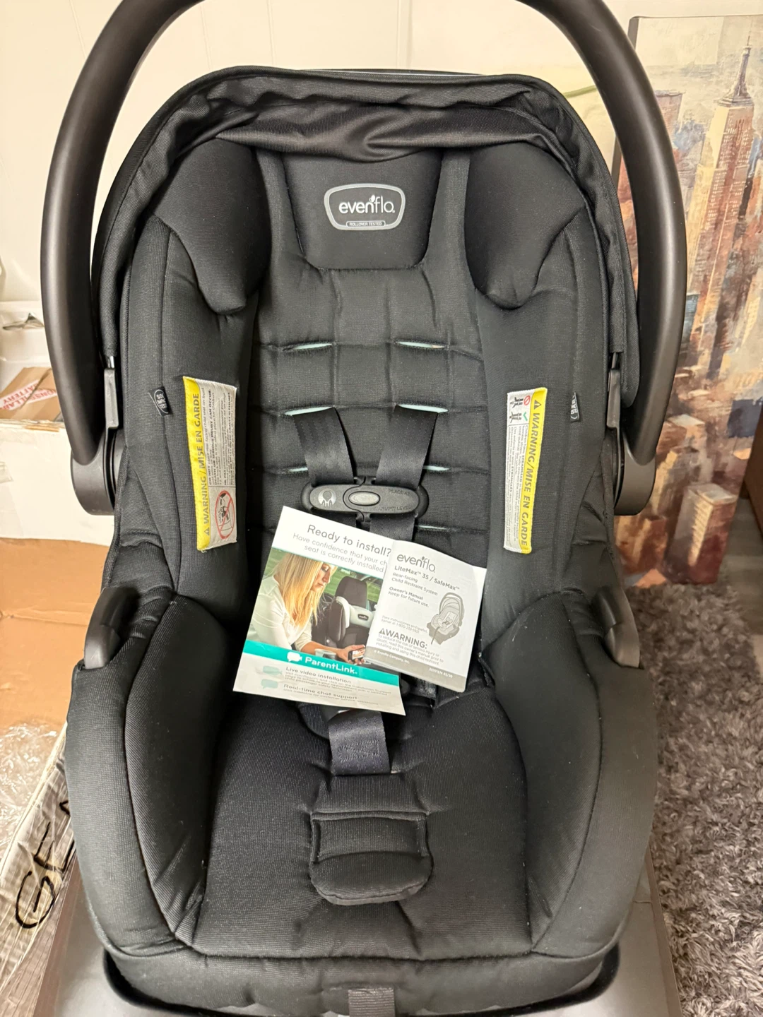 Evenflo Safemax Infant Car Seat with Base