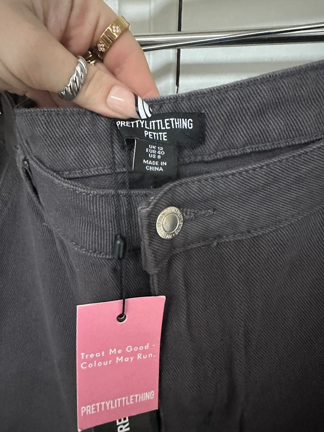 PRETTYLITTLETHING Petite Grey Cargo Pants - Size 8 - photo 3