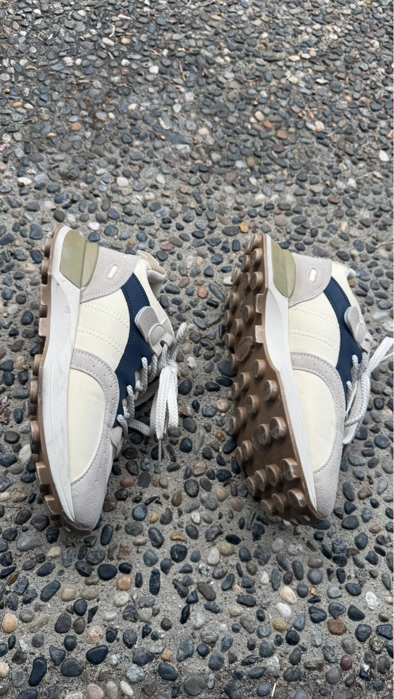 Women's Sneakers - photo 3