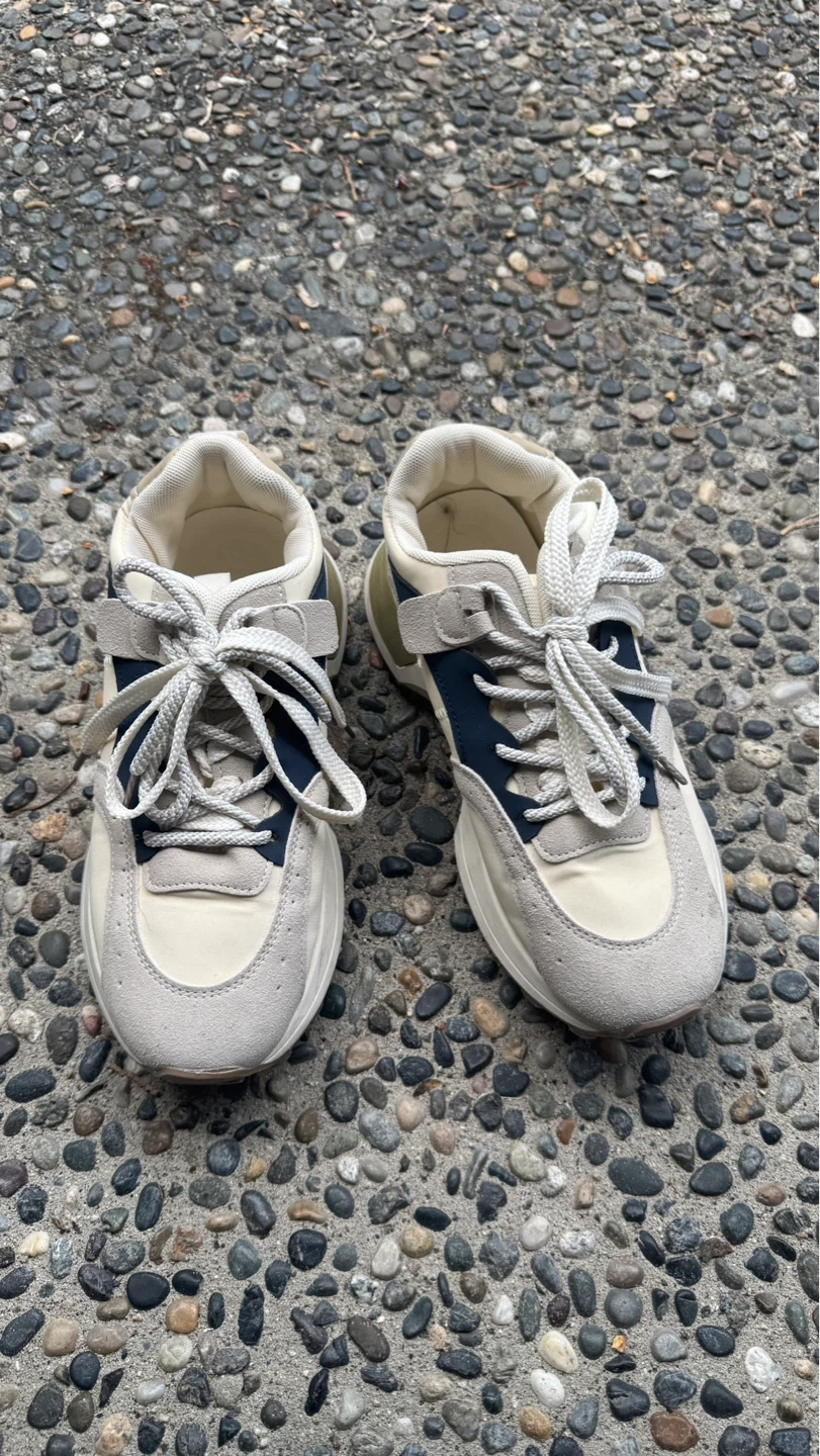 Women's Sneakers