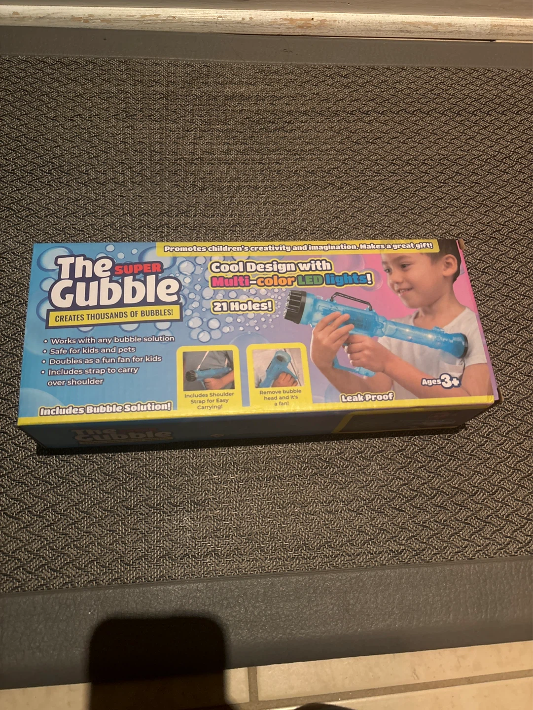 The Super Gubble Bubble Gun with Multi-color LED Lights