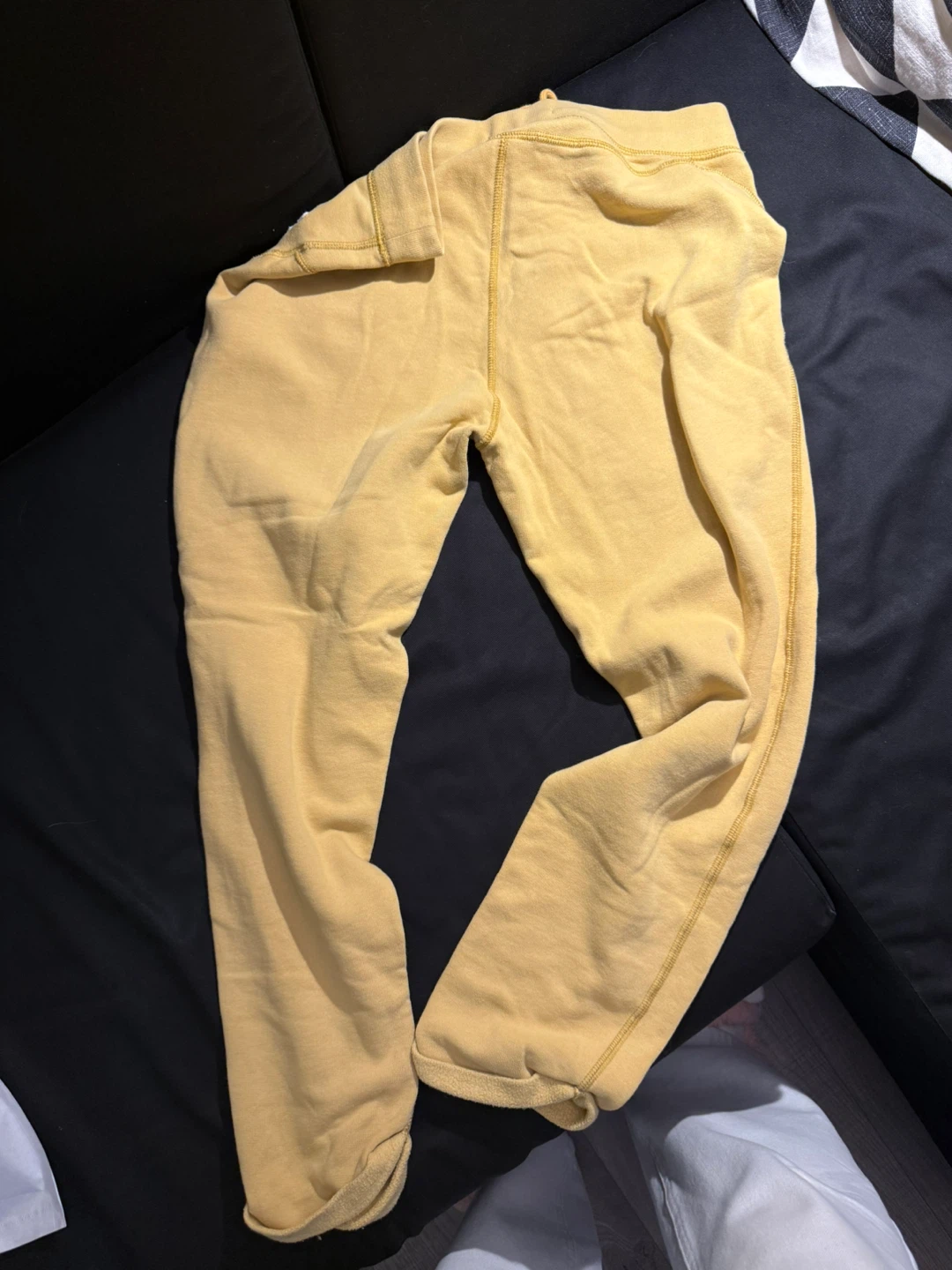 Abercrombie & Fitch Yellow Sweatpants - photo 3