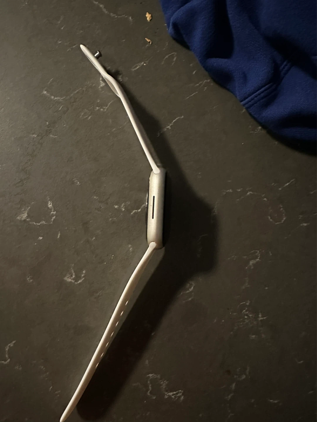 Apple Watch Series 7 (White Sport Band) - photo 3
