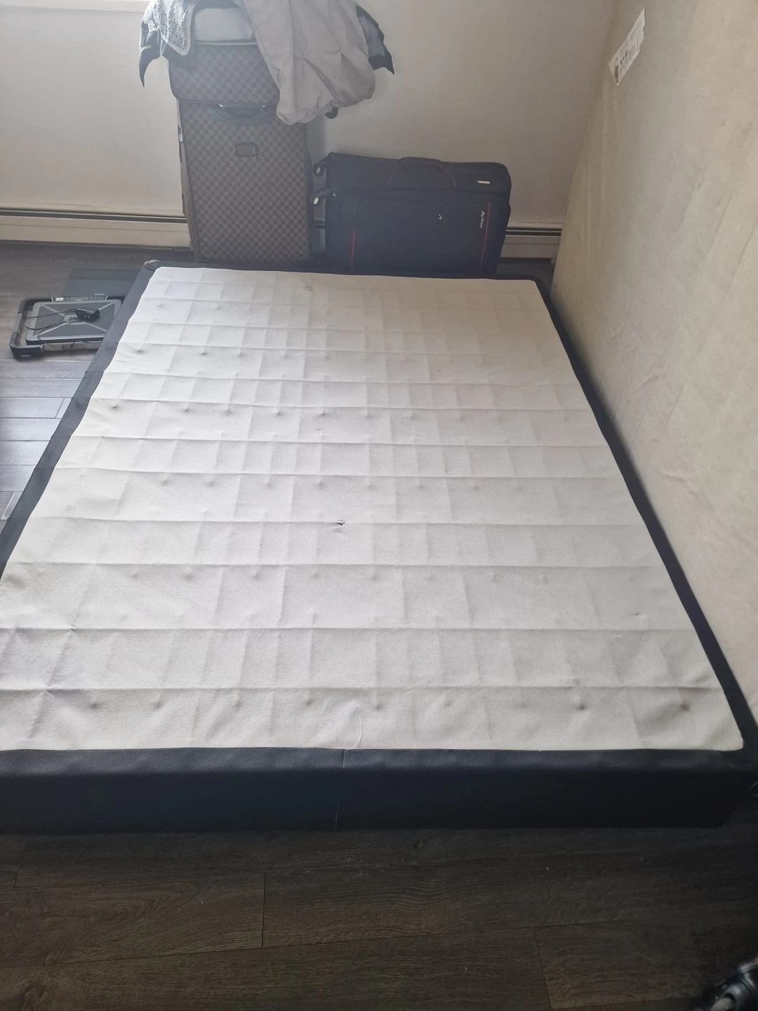 Queen Size Mattress and Box Spring - photo 3