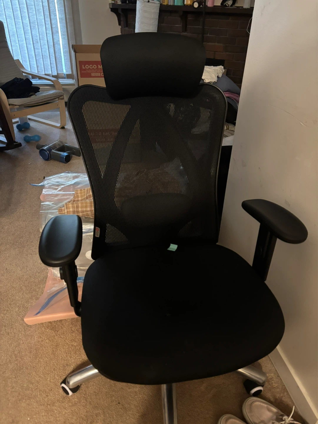Black Mesh Office Chair with Headrest