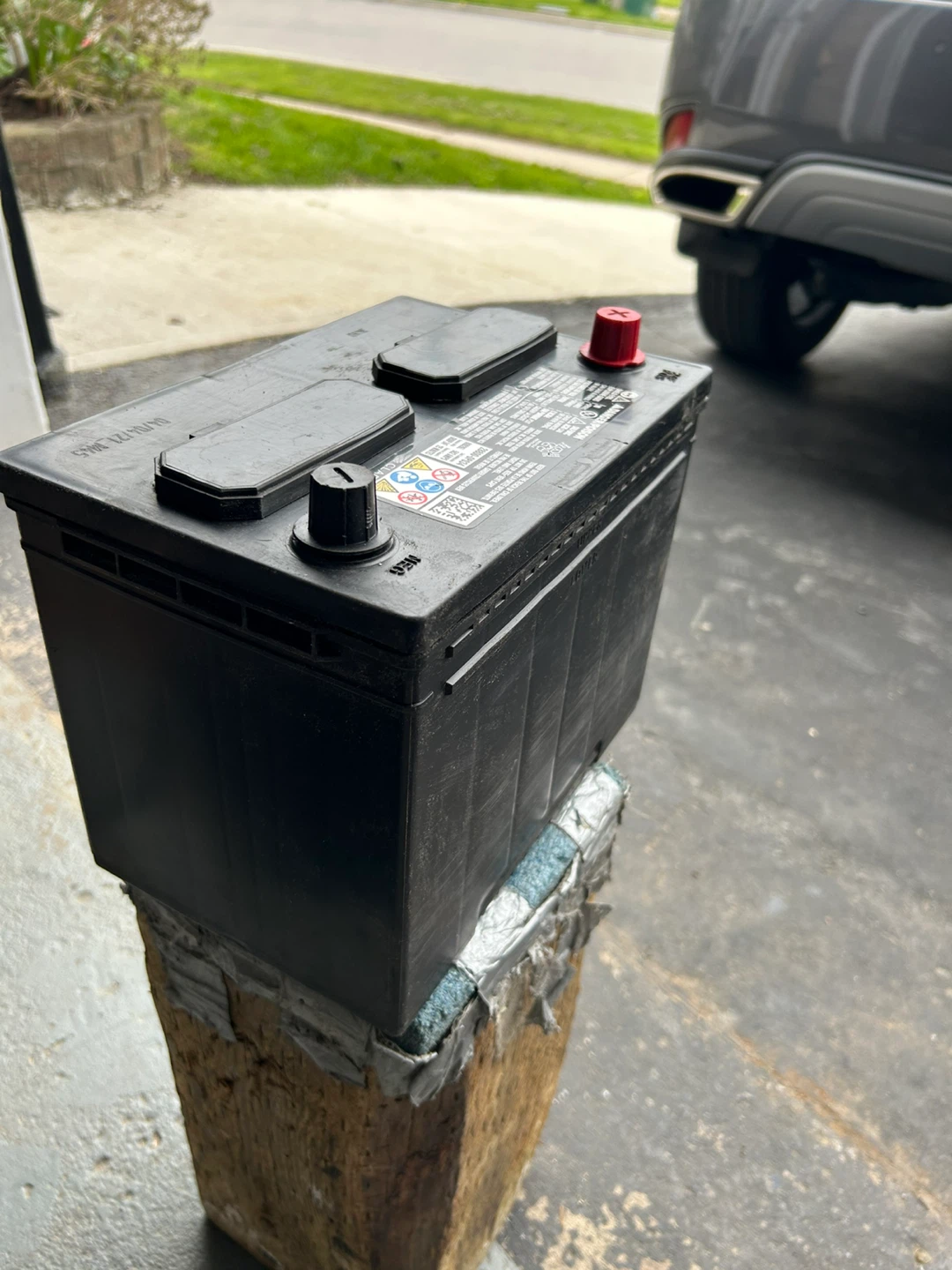 Lexus car Battery - photo 3