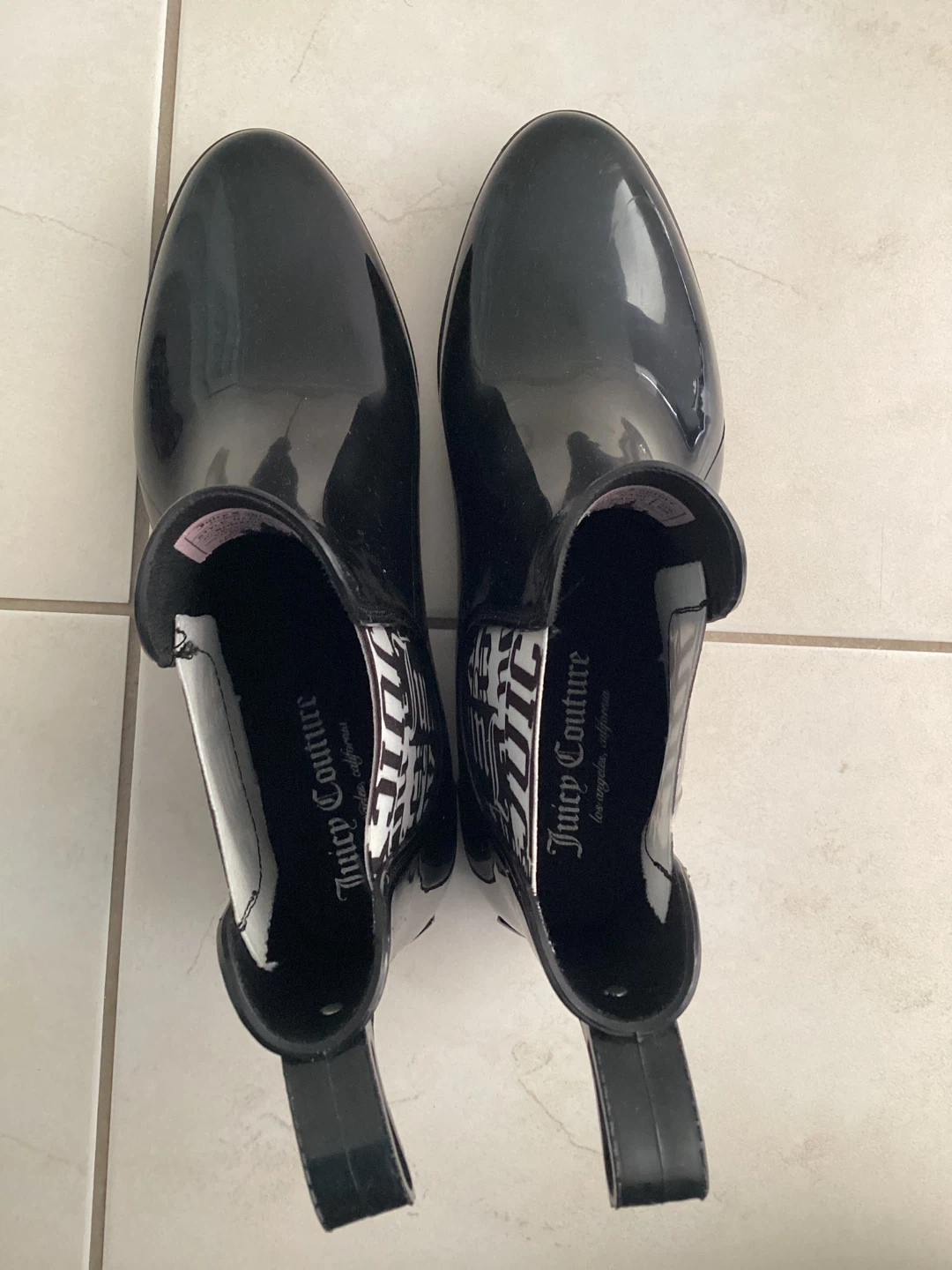 Juicy Couture Black Chelsea Rain Boots - photo 3