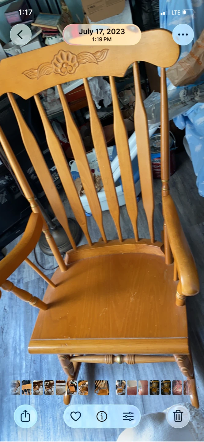 Wooden Rocking Chair - photo 5