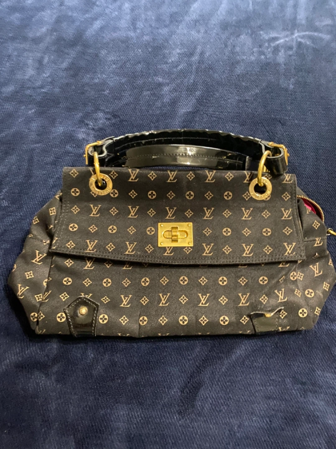 Louis Vuitton Monogram Handbag ***