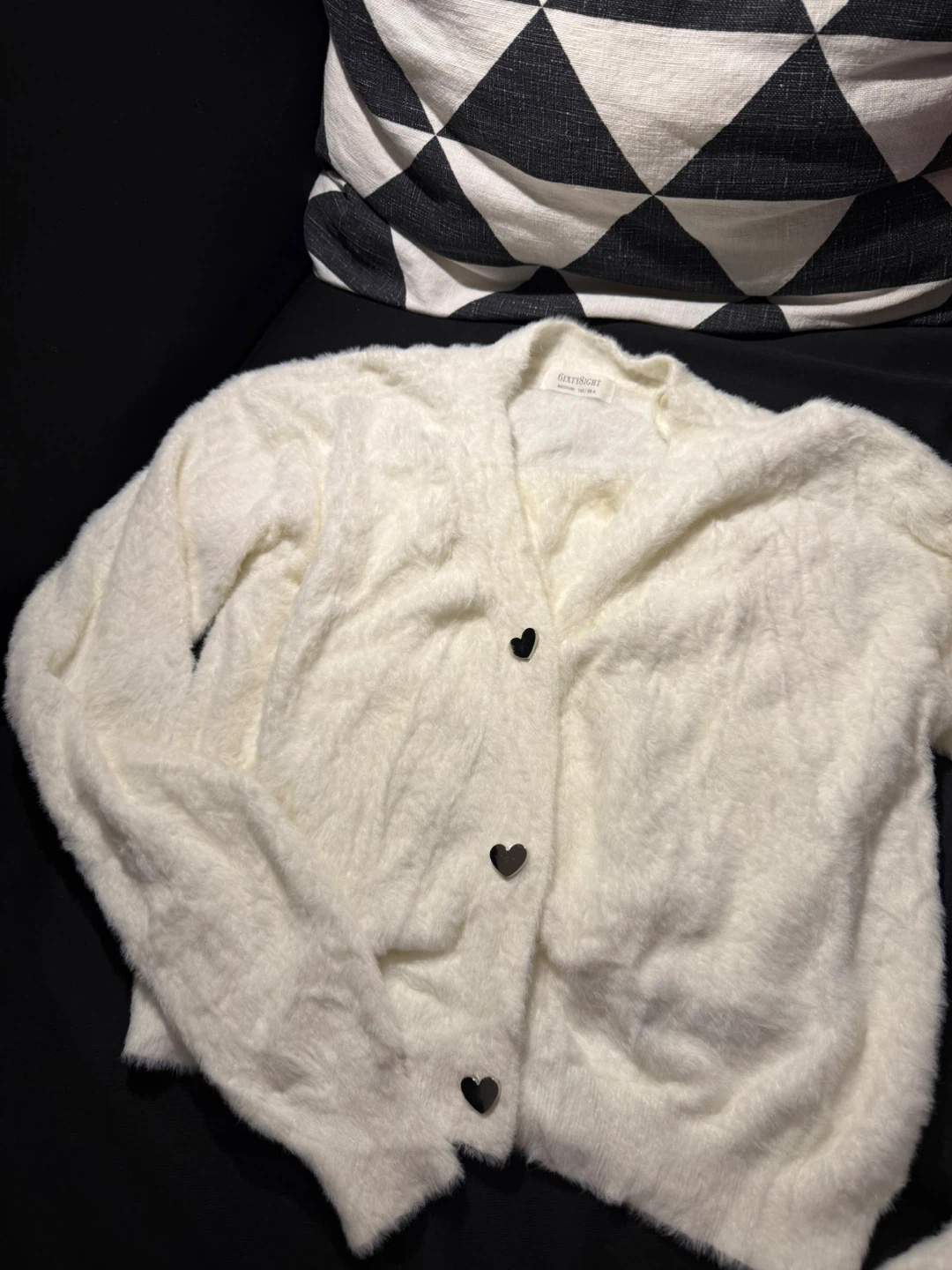 White fuzzy cardigan and cami set - photo 4