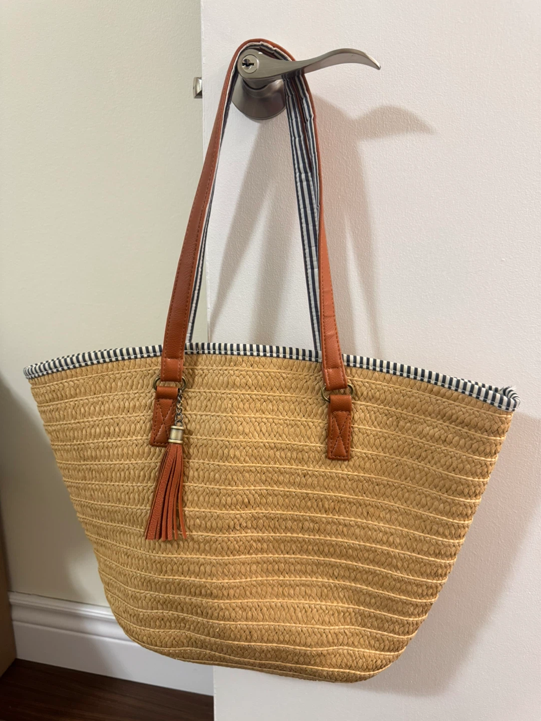 Straw Tote Bag with Faux Leather Straps and Tassel Accent
