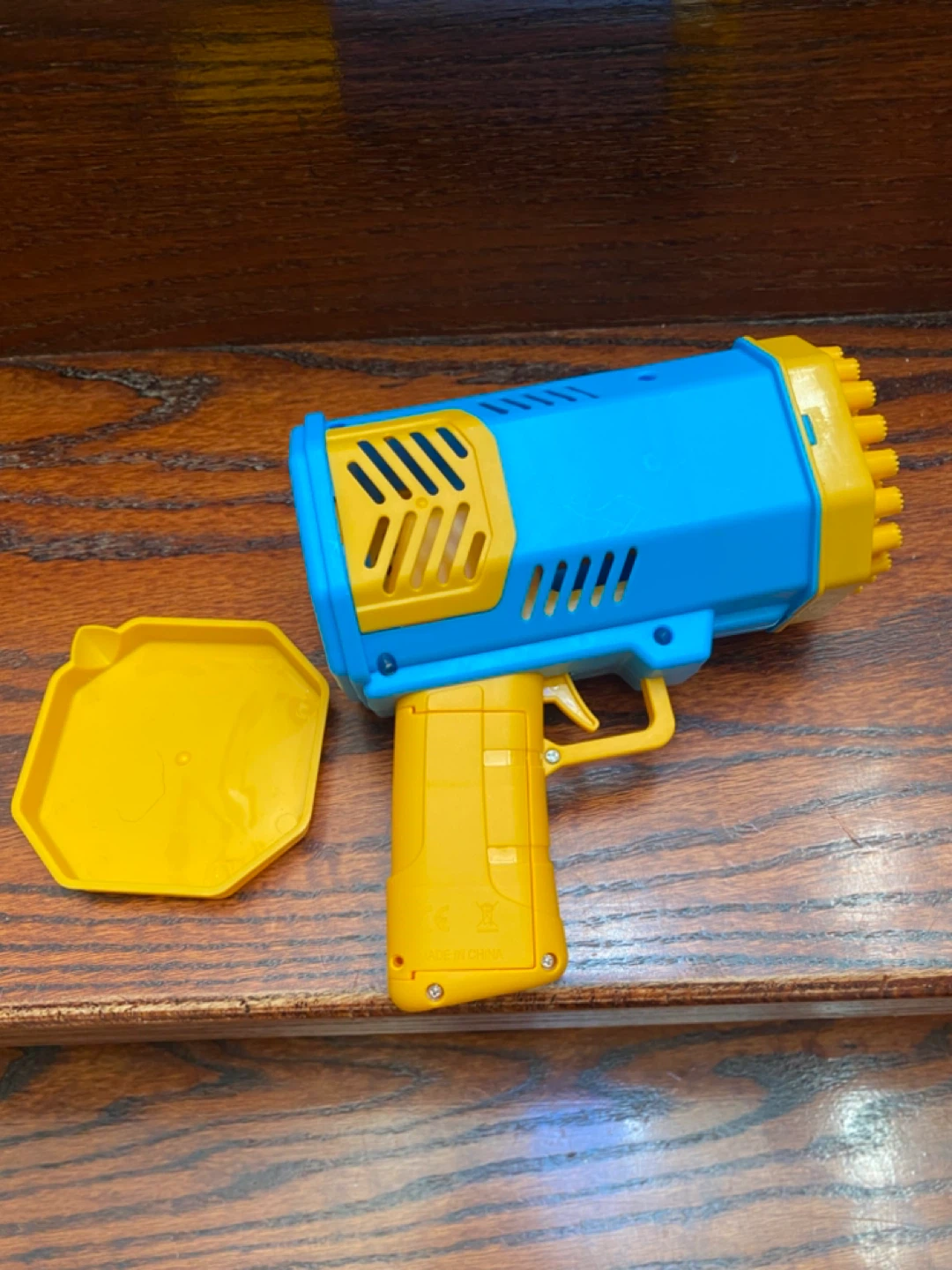 Mini Style Space Bubble Gun - photo 2