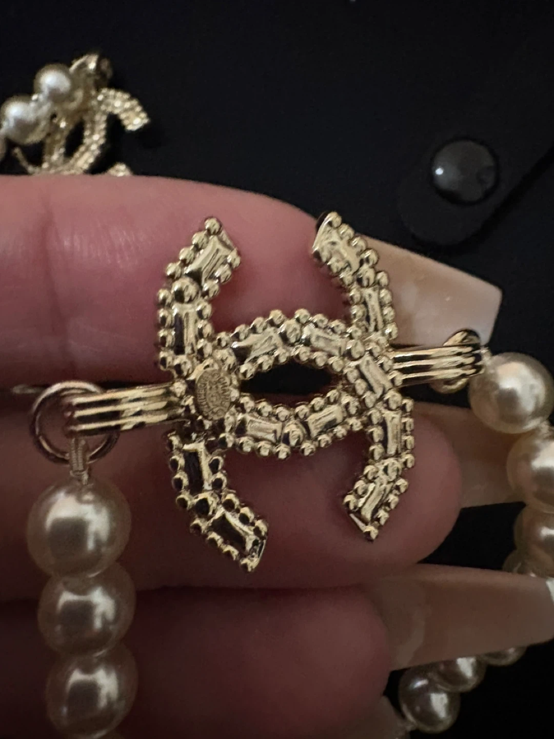 CHANEL PEARL NECKLACE - photo 5