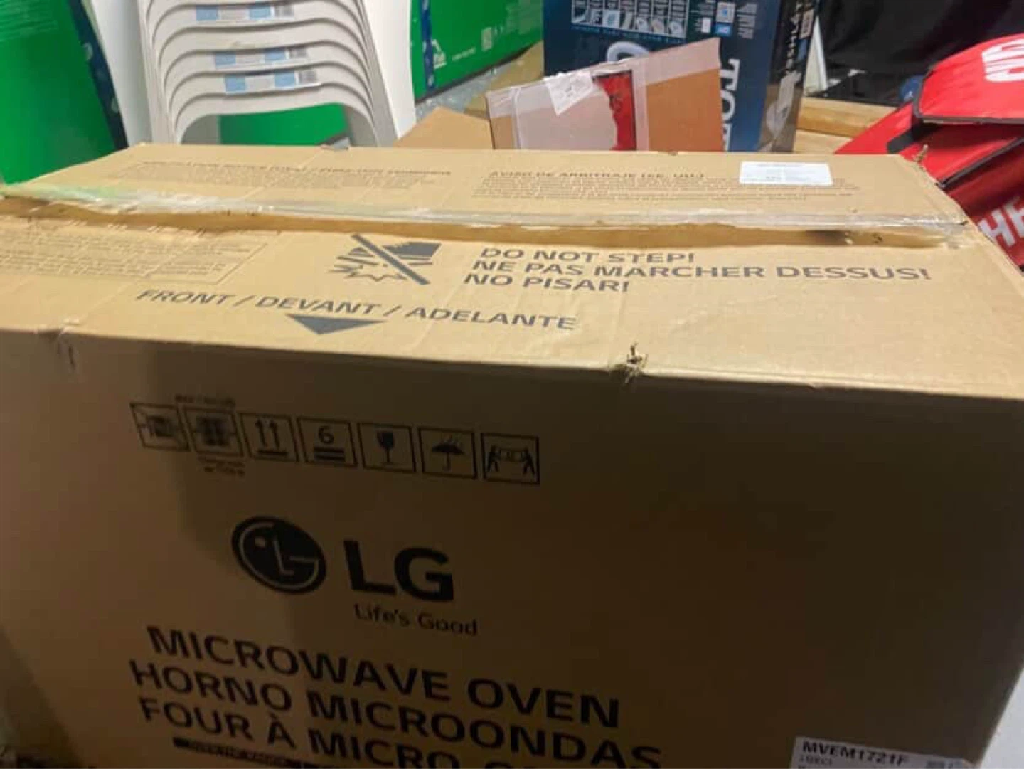 LG Over-the-Range Microwave Oven/1.7 Cu Ft - photo 3