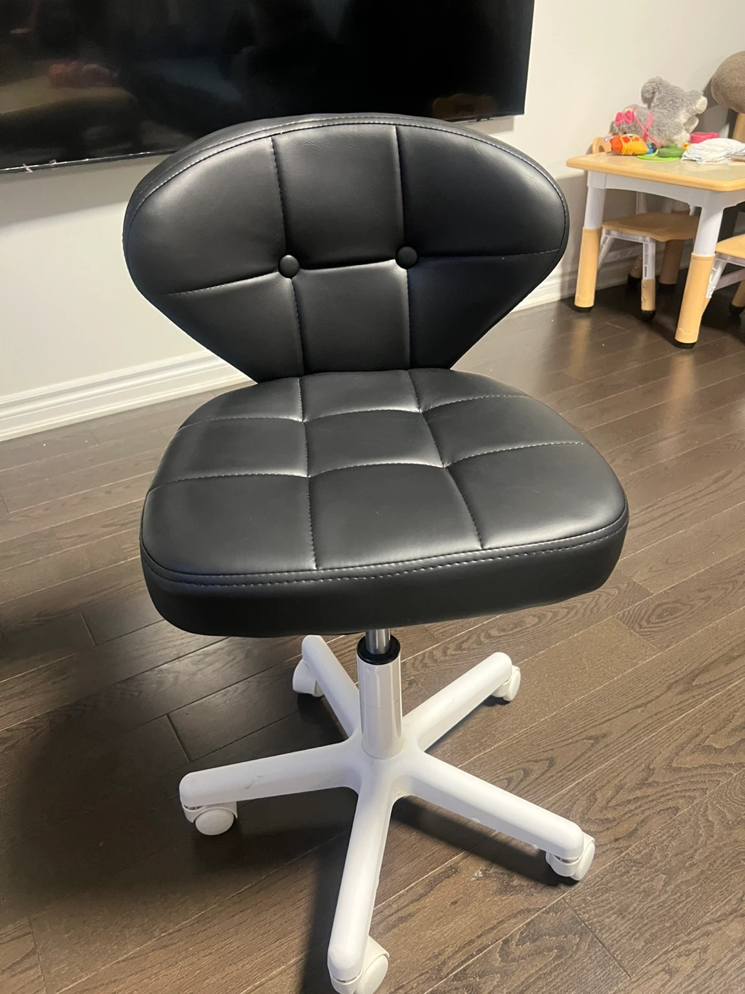 Black Task Chair - photo 5