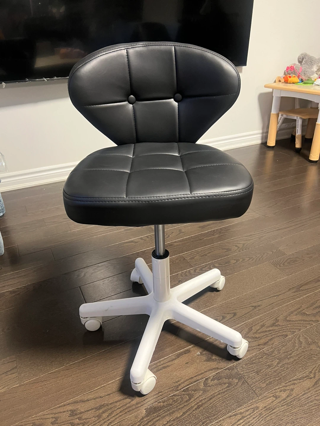 Black Task Chair