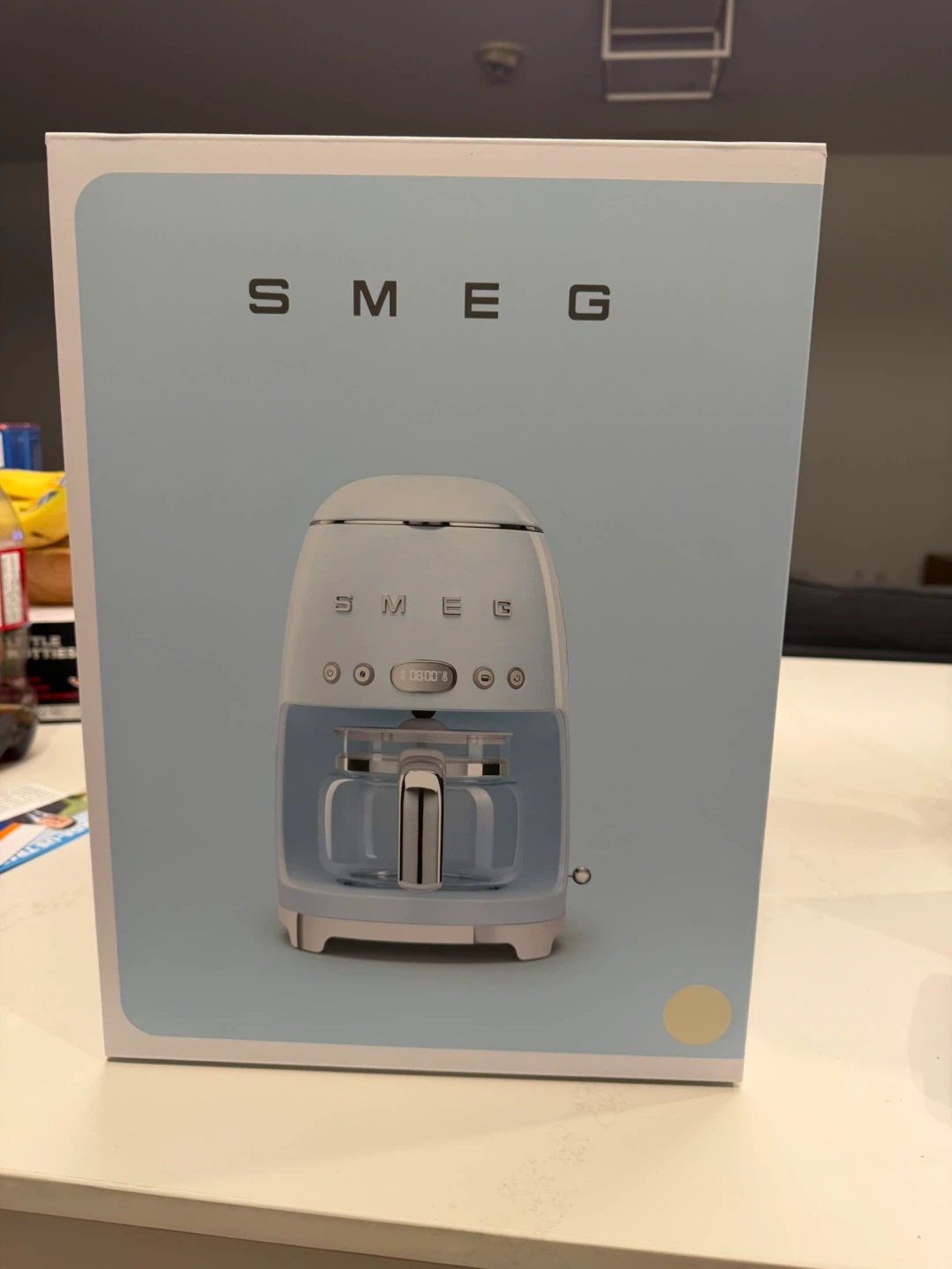 SMEG 50'S DRIP COFFEE MACHINE, 10-CUP, CREAM - photo 2