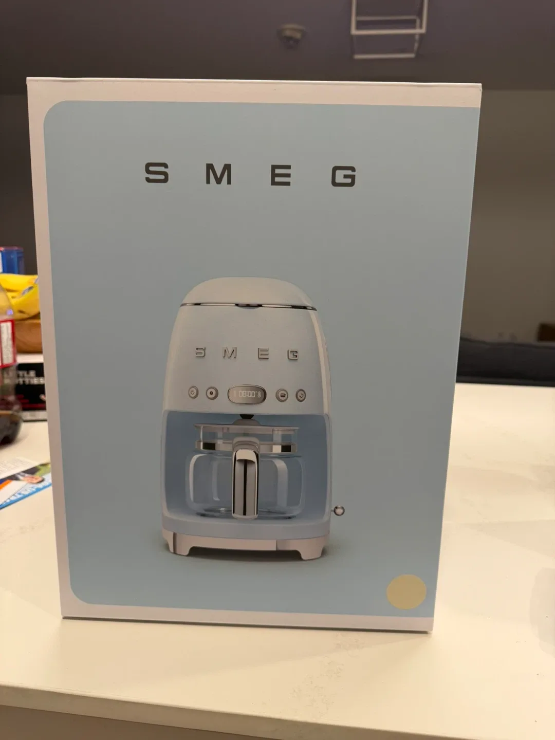 SMEG 50'S DRIP COFFEE MACHINE, 10-CUP, CREAM - photo 2
