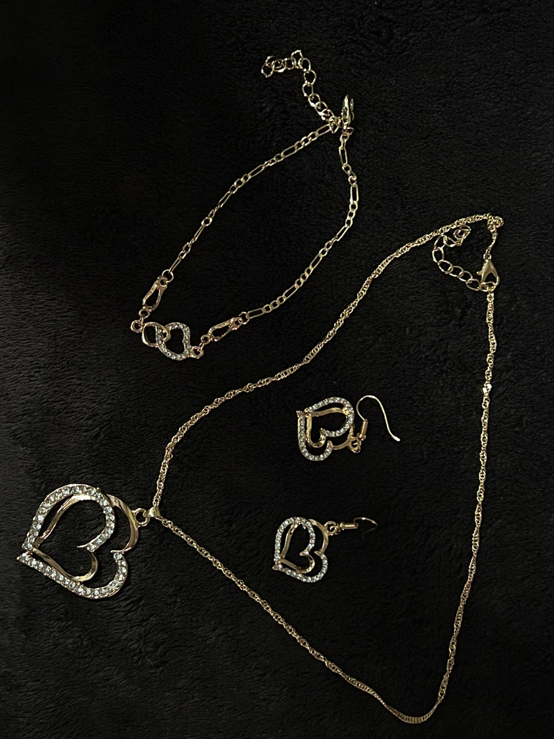 Gold Tone Double Heart Necklace Bracelet & Earring Set