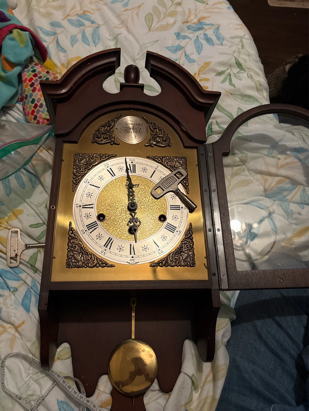 Vintage Tempus Fugit Wall Clock - photo 2