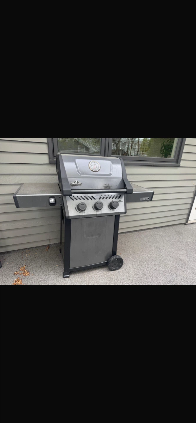Napoleon BBQ Grill