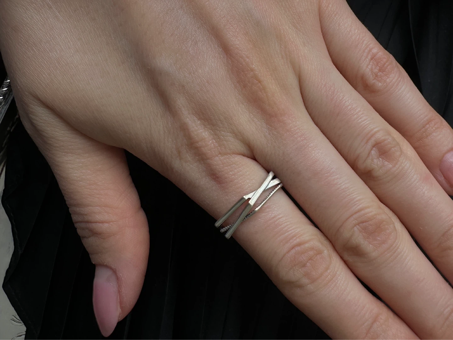 Unisex Silver "S925" Criss-Cross Ring